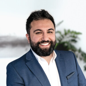 Herr Kambiz Javadi